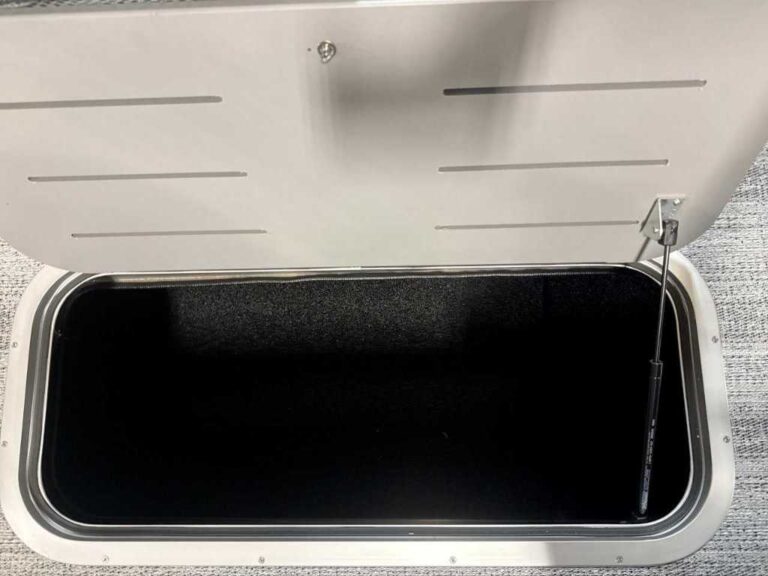 2026 Bennington 20SSB - SPS - Luxe US-ETWS9813K526 [photo 17]